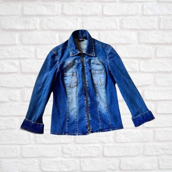 Demi jacket - Picture 1 of 3